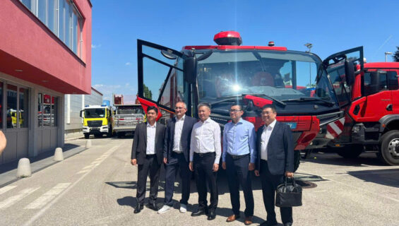 LÃNH ĐẠO BỘ CÔNG AN THĂM VÀ LÀM VIỆC VỚI TẬP ĐOÀN ROSENBAUER (CH ÁO), THÚC ĐẨY HỢP TÁC TRONG LĨNH VỰC PCCC & CNCH