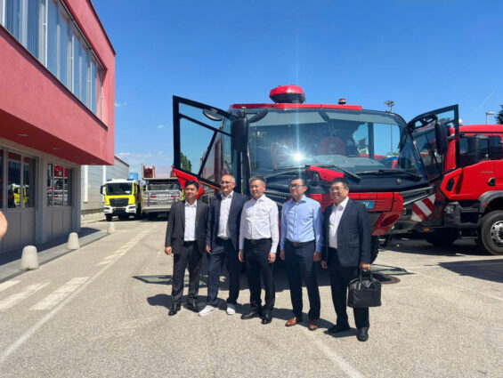 LÃNH ĐẠO BỘ CÔNG AN THĂM VÀ LÀM VIỆC VỚI TẬP ĐOÀN ROSENBAUER (CH ÁO), THÚC ĐẨY HỢP TÁC TRONG LĨNH VỰC PCCC & CNCH